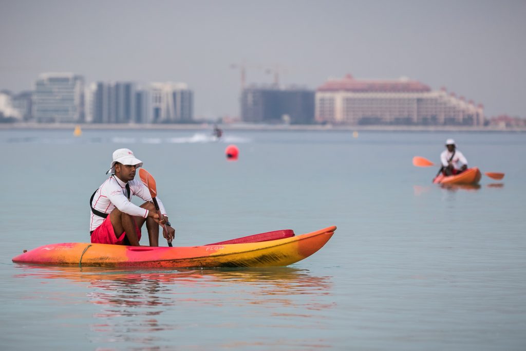سباق دبي القابضة للسباحة